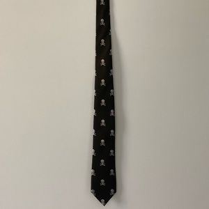 Black Skull Skinny Tie